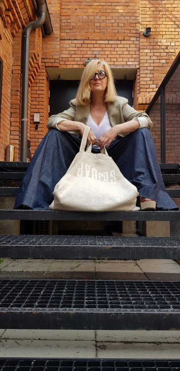155104_web.jpg